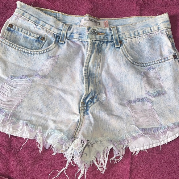 Levi's Pants - Levi’s relaxed fit 550 shorts